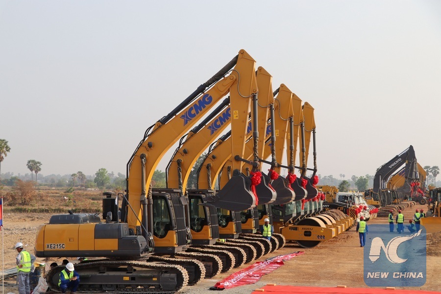 Chinese-built toll road mobilizes trade, <font color=#ff0000>economy</font> in Ethiopia